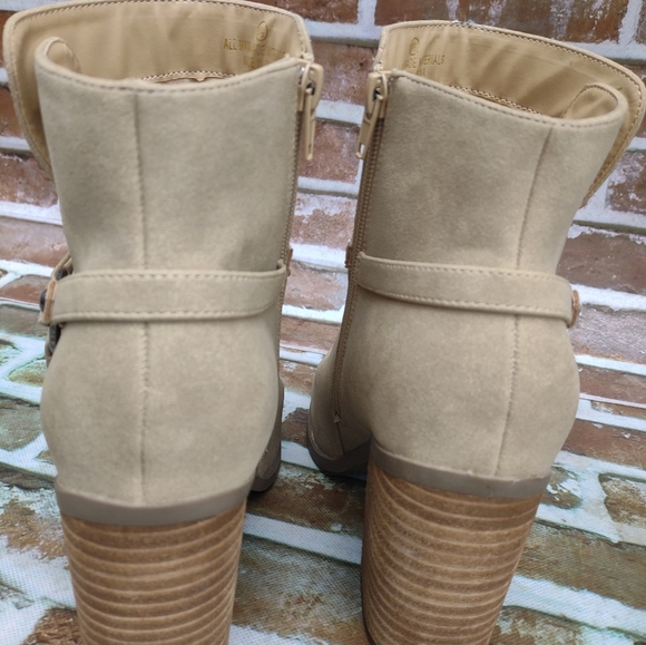 Marka Taupe tan Nubuck Ankle Booties boots 8.5 - Picture 4 of 8
